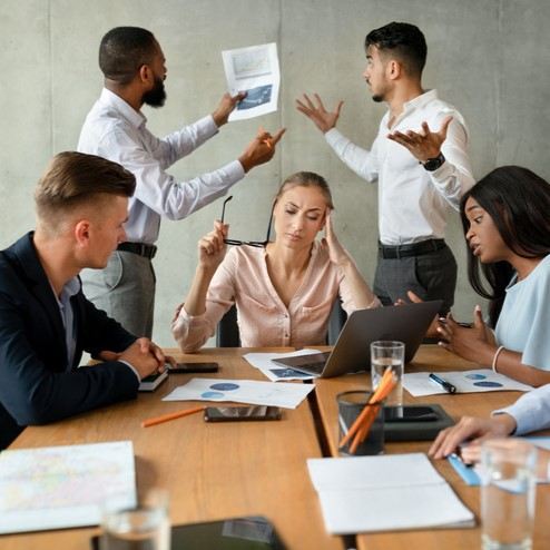 Clarity in Chaos: De-escalating Workplace Tension (Skills On-demand)